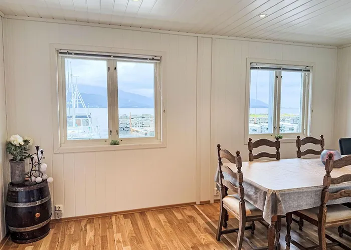 Rorbu By Interhome Casa de Férias