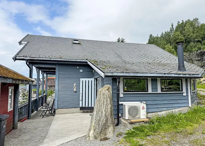 Rorbu By Interhome Naustdal i Sunnfjord