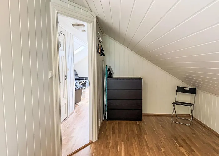 Feriehus Rorbu By Interhome Naustdal i Sunnfjord